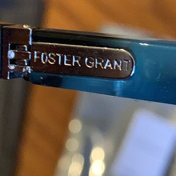 Foster Grant +100 reading glasses NEW unisex - Picture 9 of 10